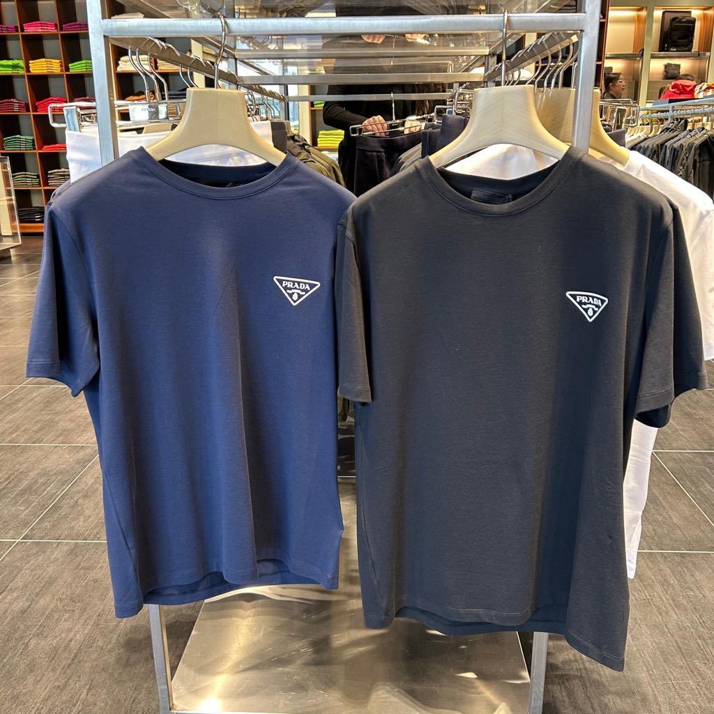 ★PRADA / プラダ ★ メンズ Tシャツ UJN880