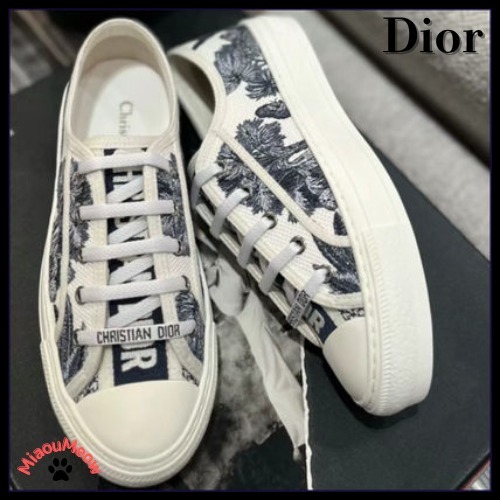 【カジュアルなジャングル柄♪】Dior Walk'n'Dior スニーカー