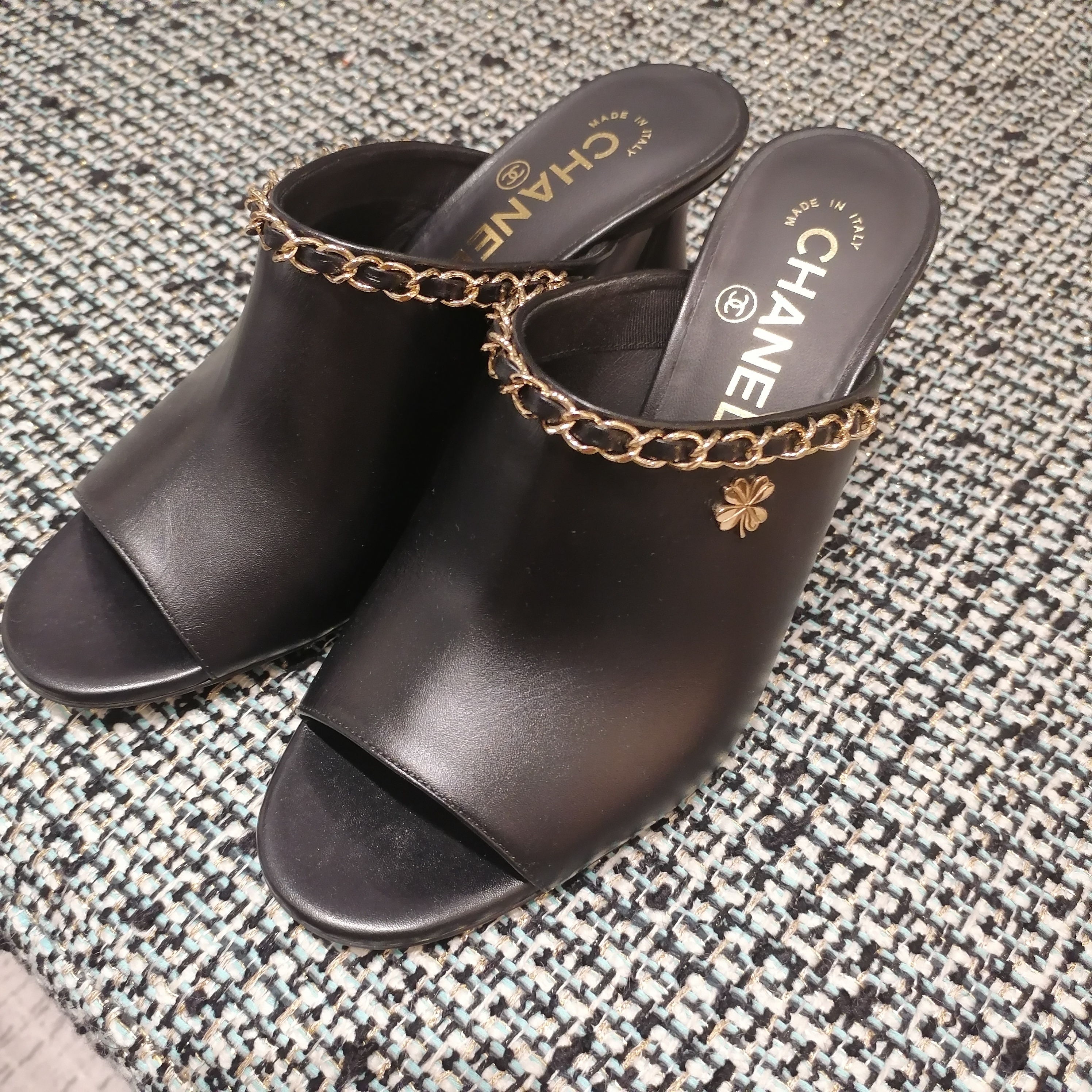 CHANEL  シャネル サンダル ブラック