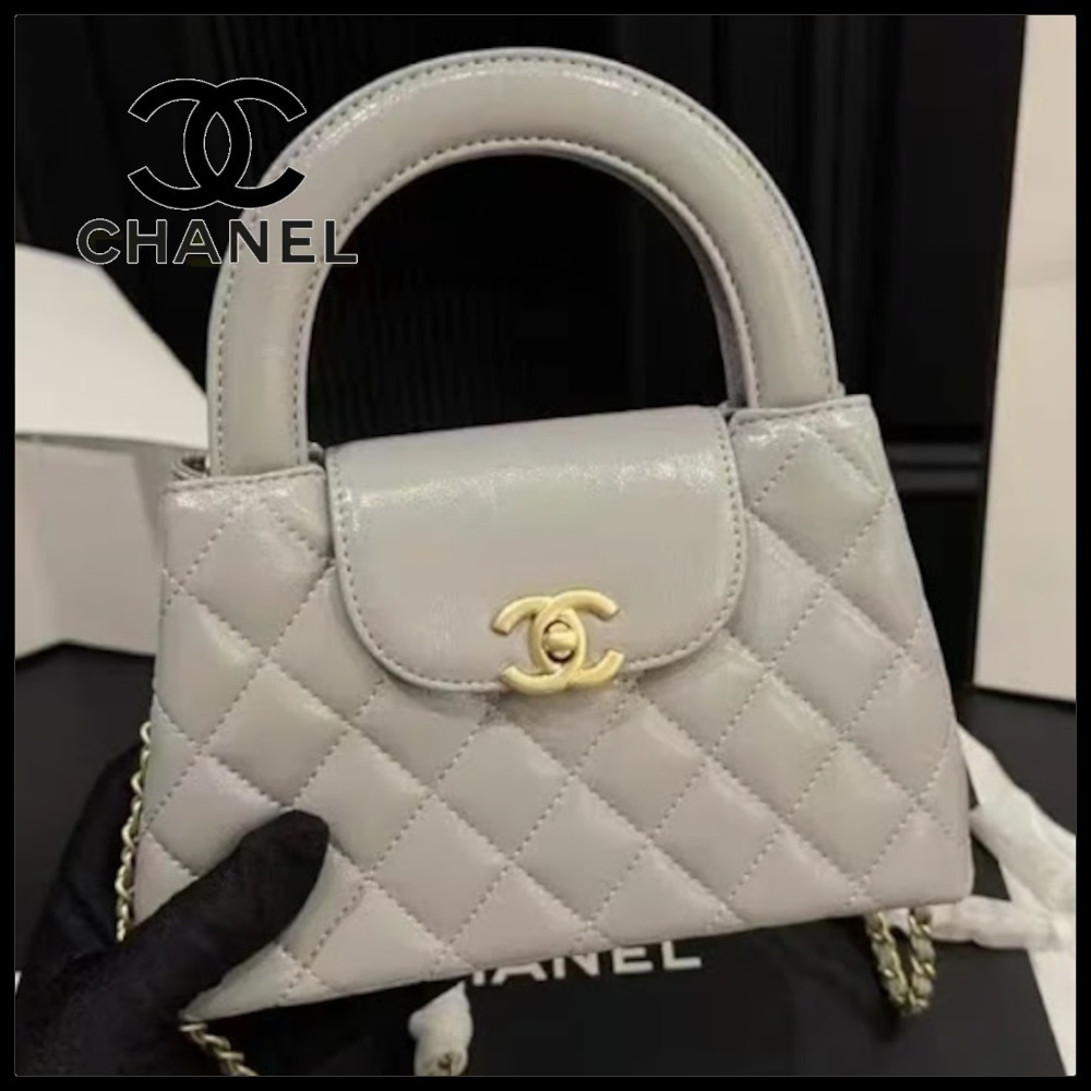 【小さいからこそ可愛い♪】CHANEL   ミニバッグ