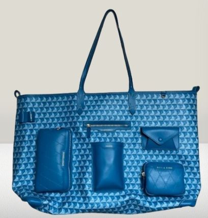 ANYA HINDMARCH アニヤハインドマーチ バッグ I AM A Plastic