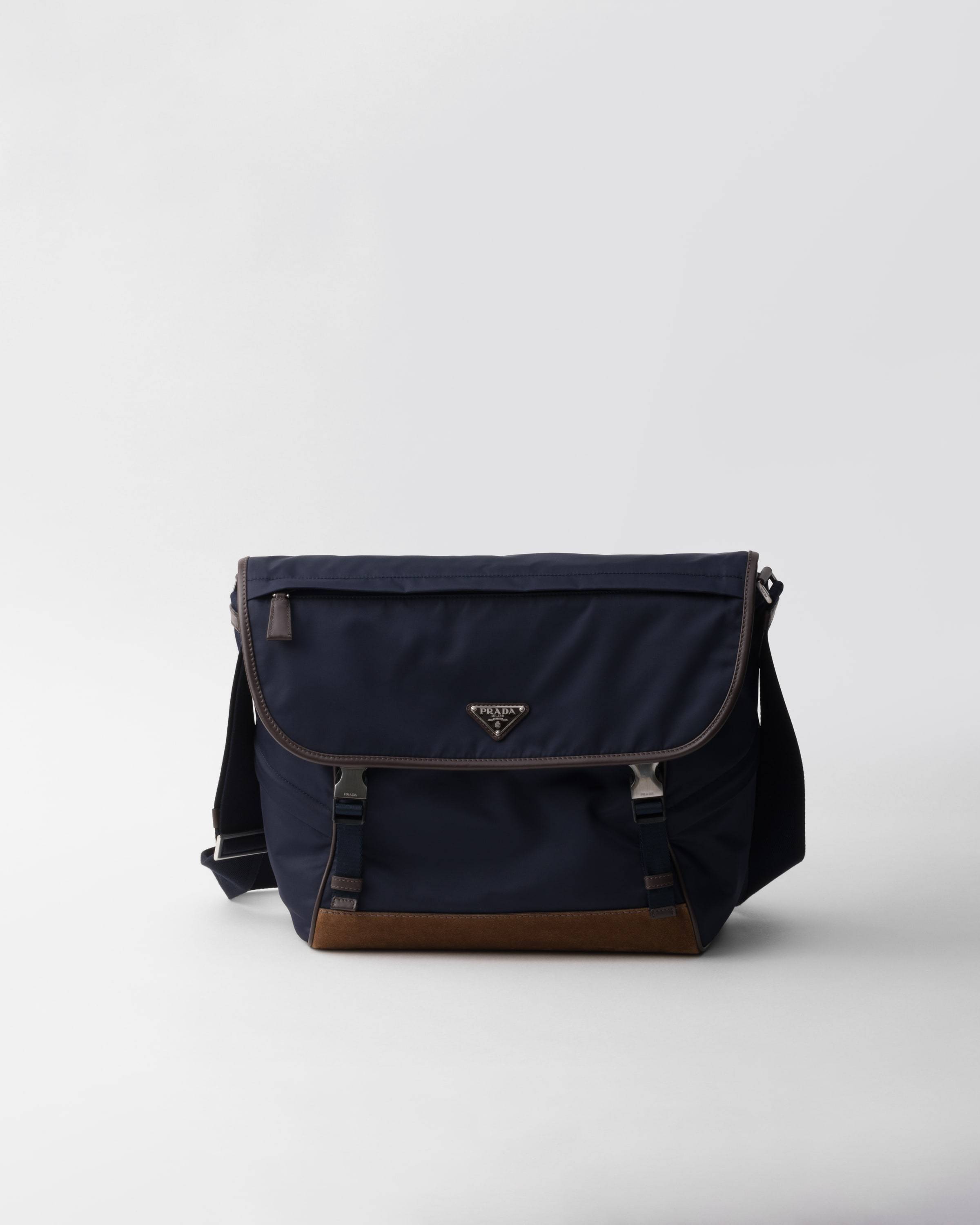 【日本入手困難】Large Re-Nylon and leather shoulder bag