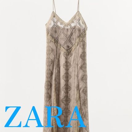 【ZARA】刺繍レースワンピース グレー | 1377/505/802 ZARA】刺繍レースワンピース グレー | 1377/505/802 (ZARA