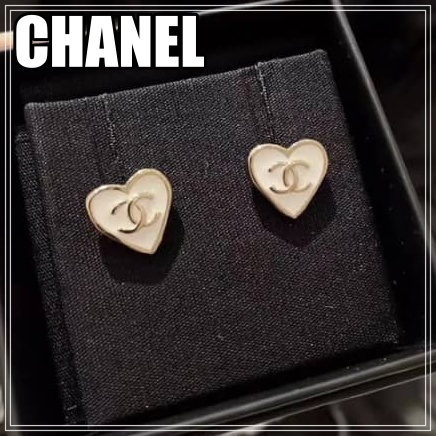 【超かわいい】CHANEL 25ss ピアス CCマーク