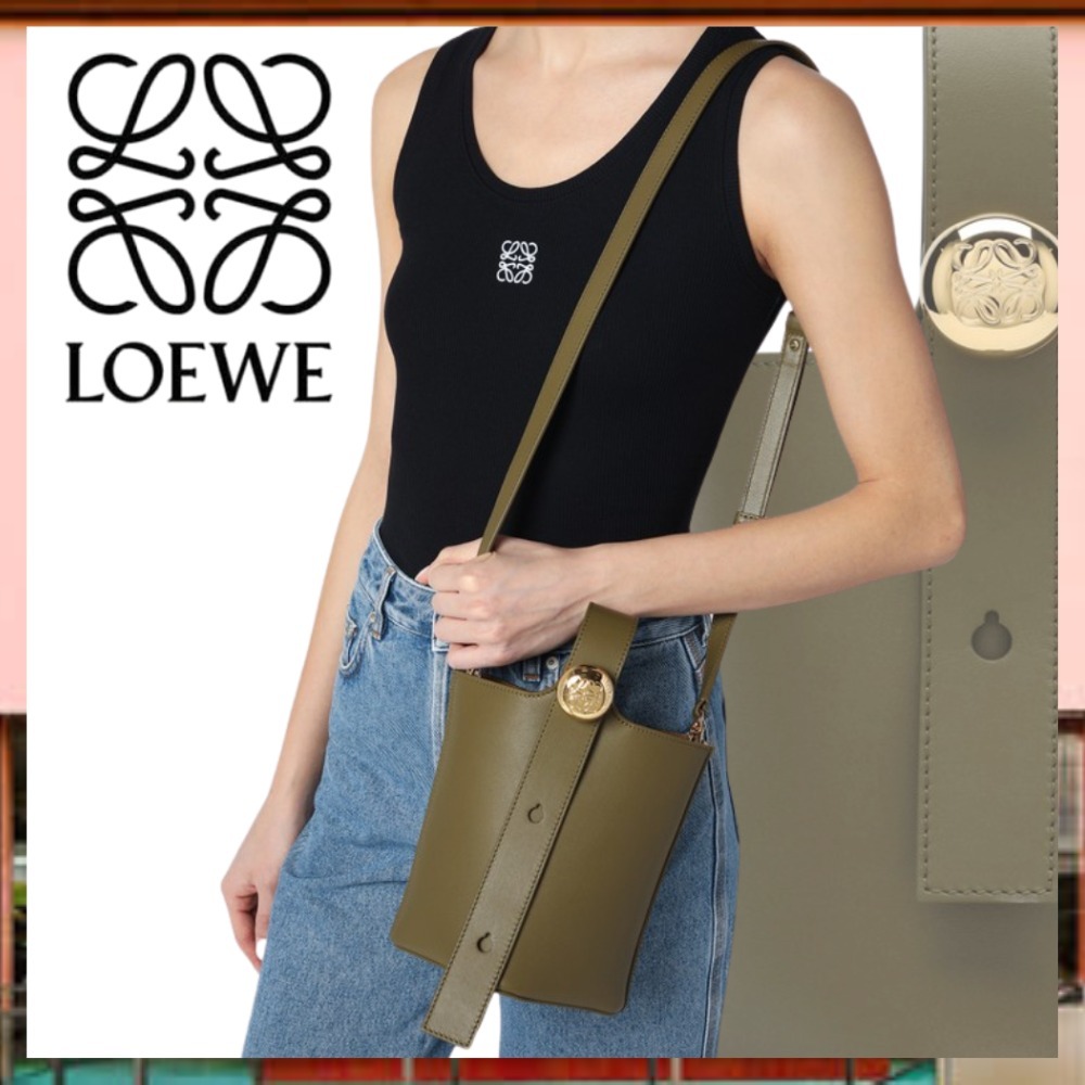 大人気モデル♪【LOEWE】ペブル バケットバッグ ミニ