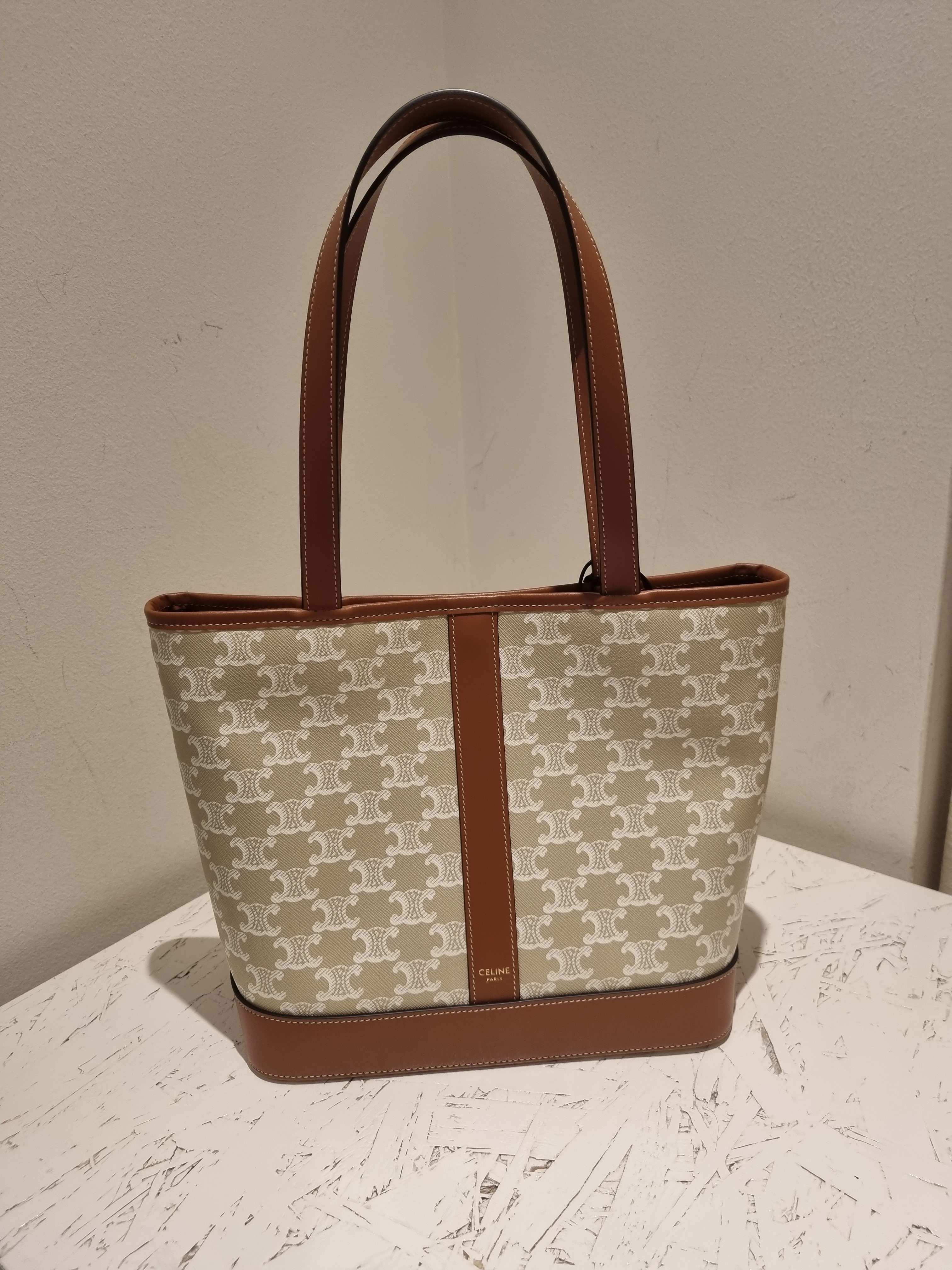 直営店買付☆☆【CELIEN】Small Cabas In Triomphe Canvas