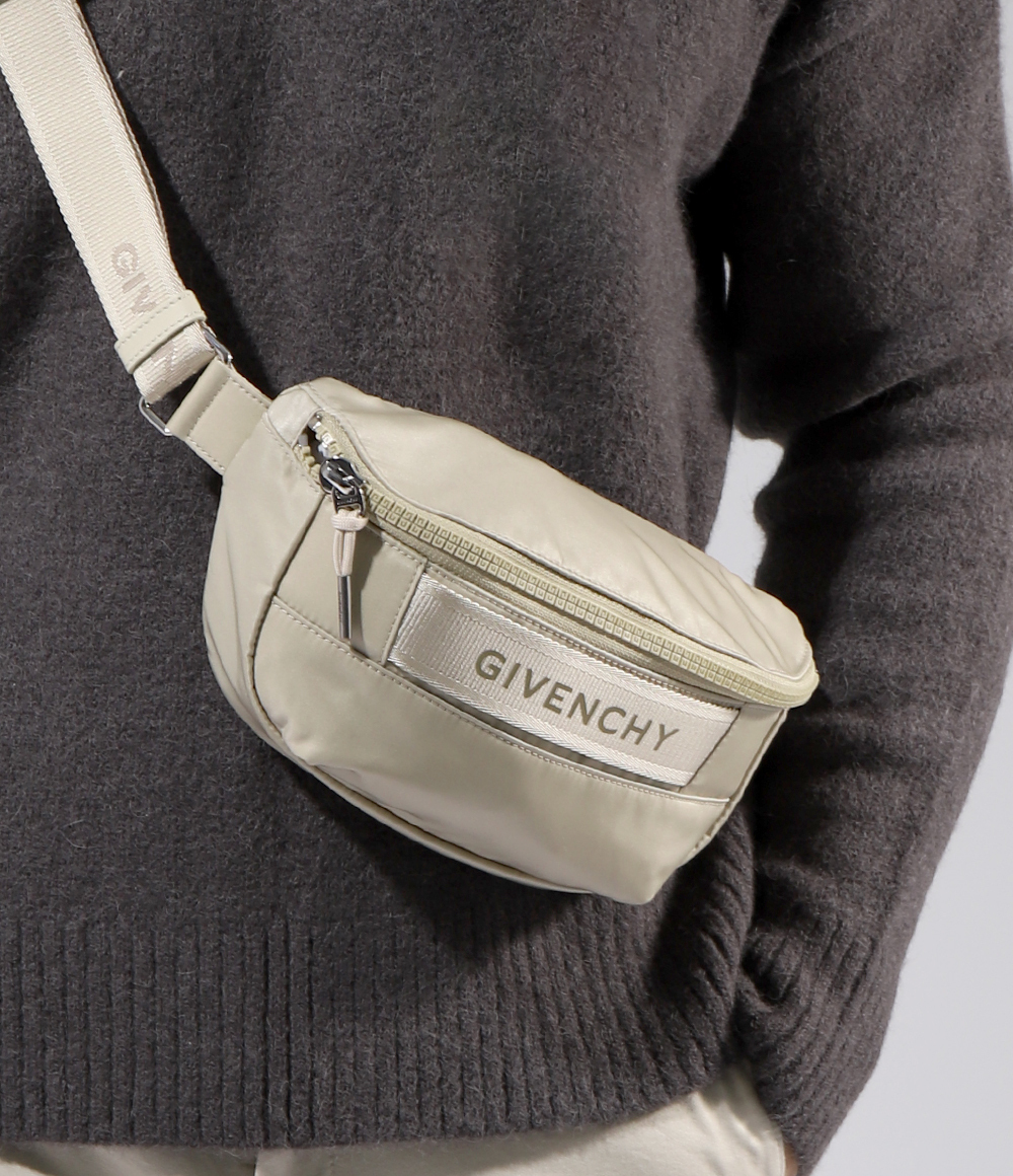 ★GIVENCHY★G トレック バンバック