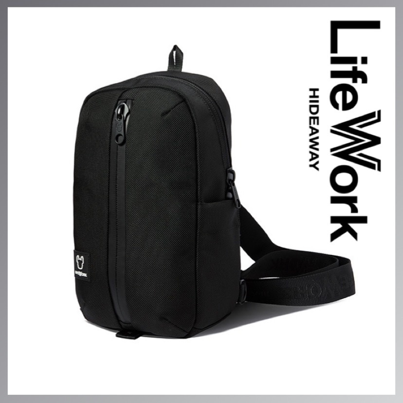 【韓国 Life Work】センタージッパーシリコンワッペンバッグ