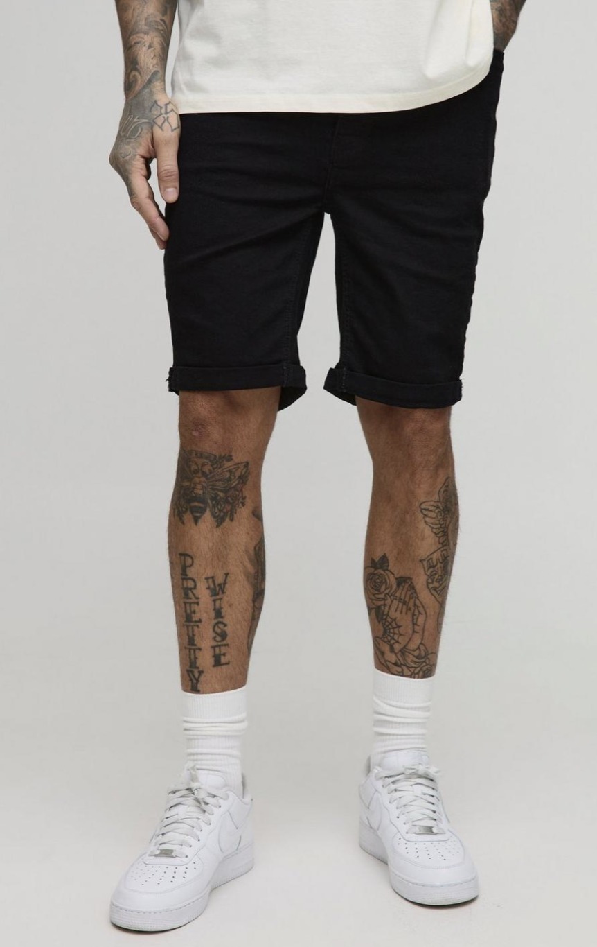《boohoo》スキニーストレッチデニムショートパンツ