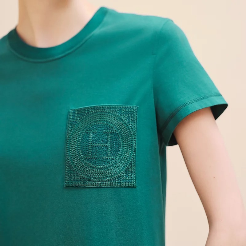 《ワンポイントでシンプルに♪》HERMES ジャージードレス