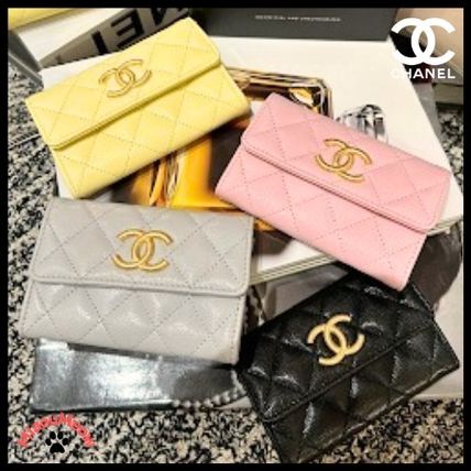 レザー（本革） イエロー（黄色）系 CHANEL(シャネル
