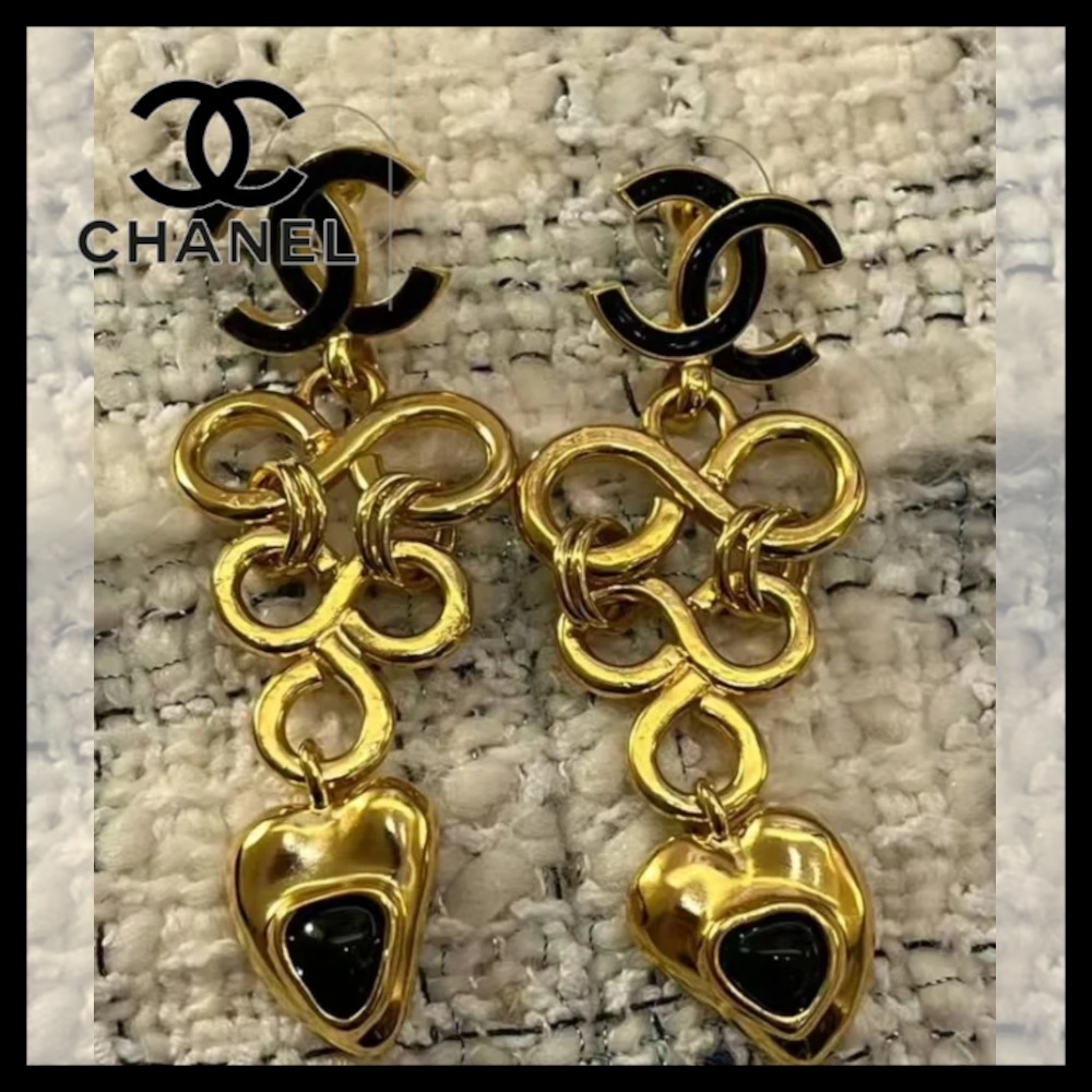 【♡が可愛い♪】CHANEL 25AW  イヤリング