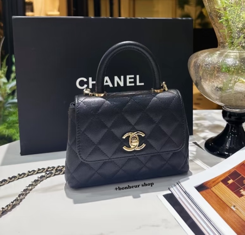 【SNSでも話題のミニバッグ♪】CHANEL ココハンドル 14.5cm