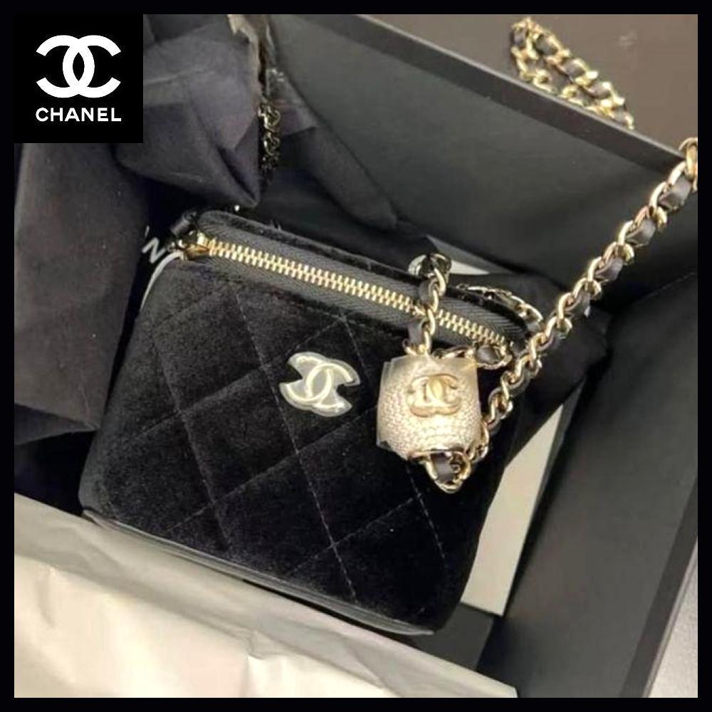【上品でコンパクト☆】CHANEL ヴァニティケース