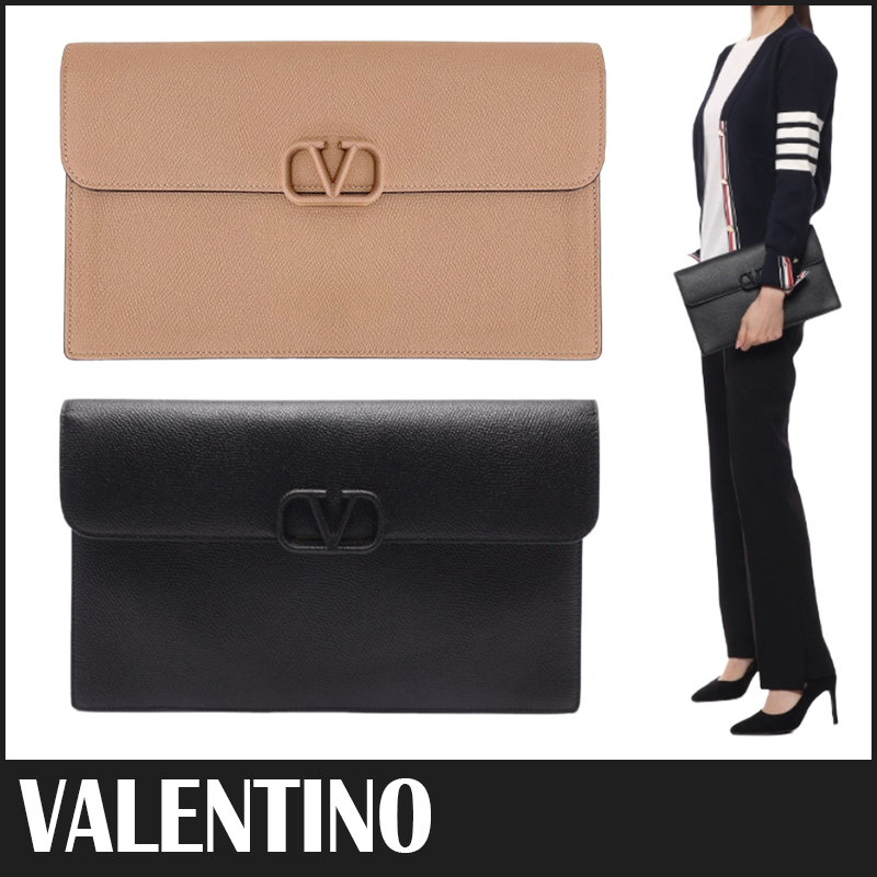 ☆送料関税込☆VALENTINO ヴァレンティノ Vロゴ クラッチバッグ