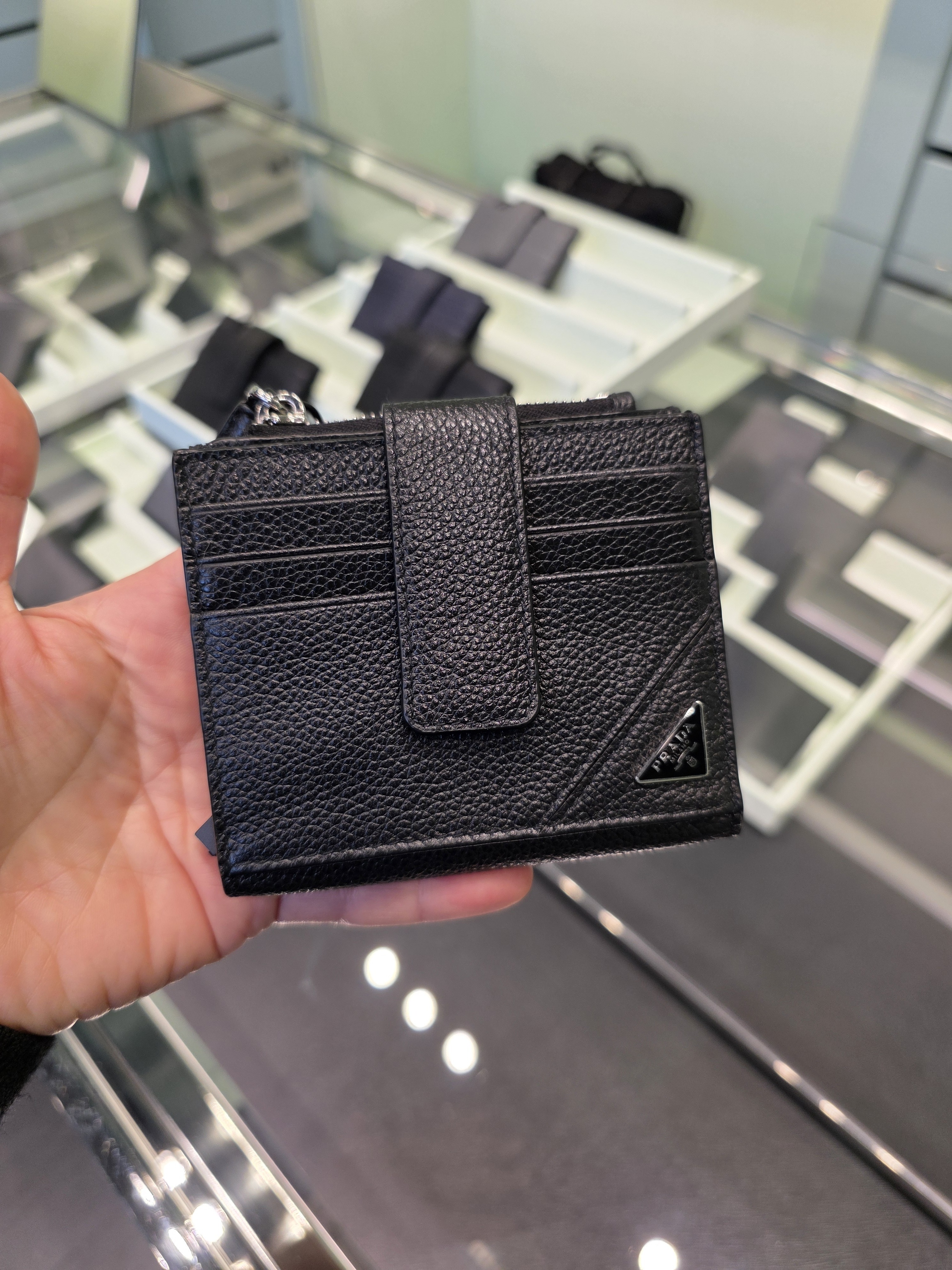 Outlet!【PRADA】メンズ 財布 2MC066 コイン/紙幣/カード収納可