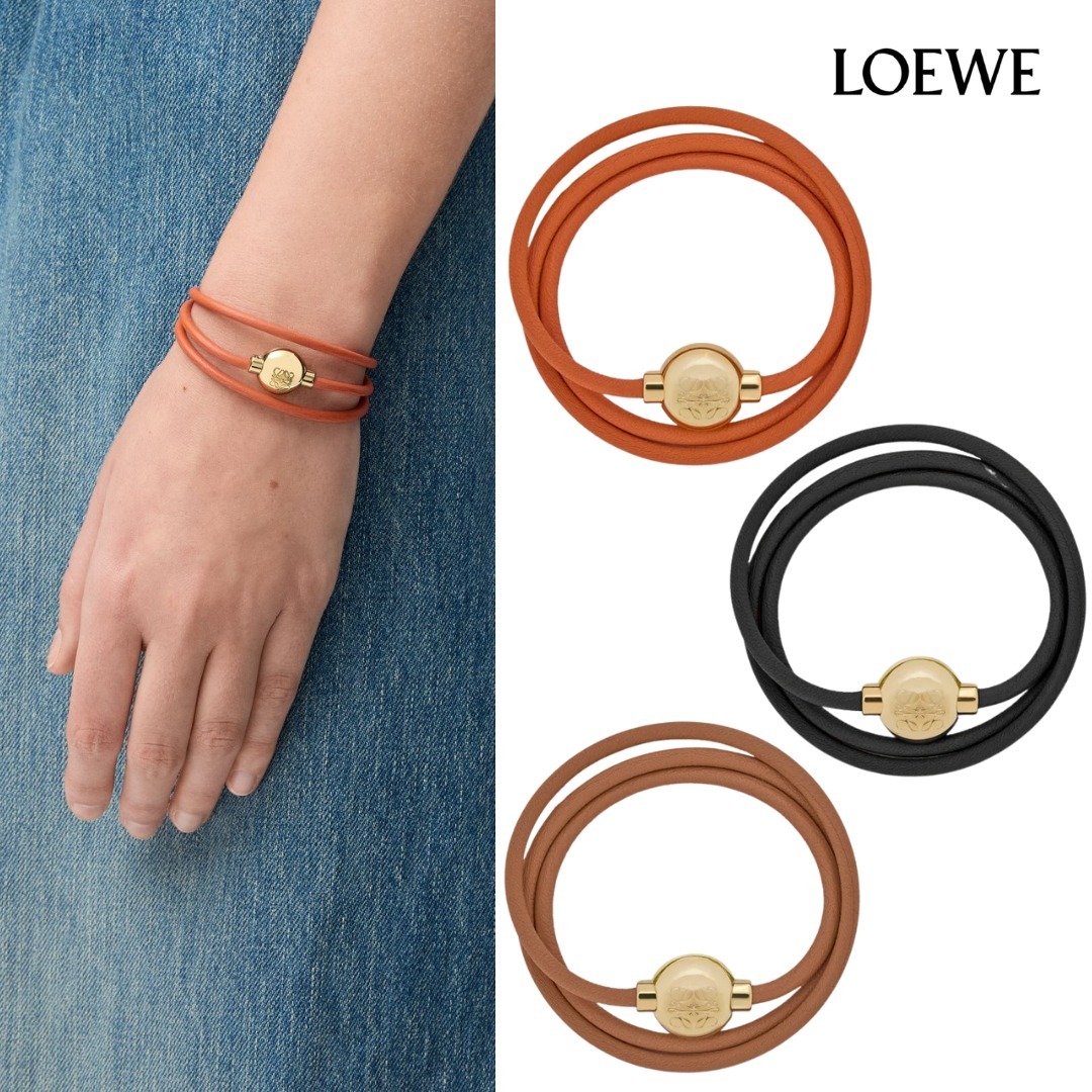 LOEWE ペブルカーフスキンブレスレット