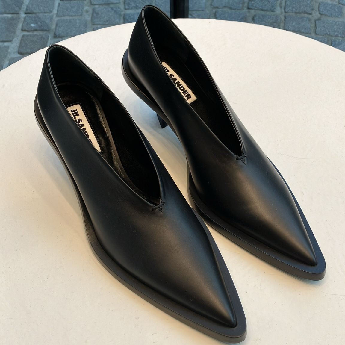 直営店☆JIL SANDER☆SALE! 美しいデザイン♪レザー パンプス