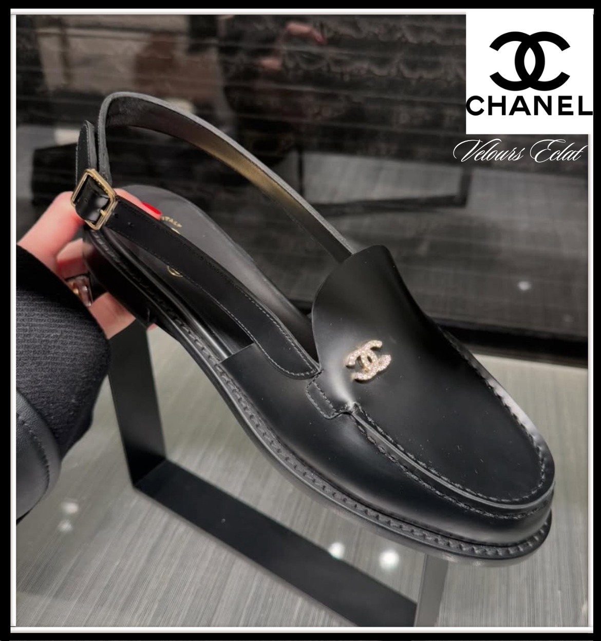 上質×抜け感の一足【CHANEL】ビジューCCミュール