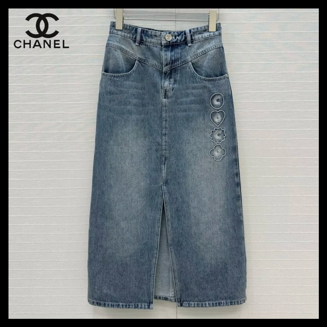 《大人カワイイ♡おしゃれ》 CHANEL デニム スカート