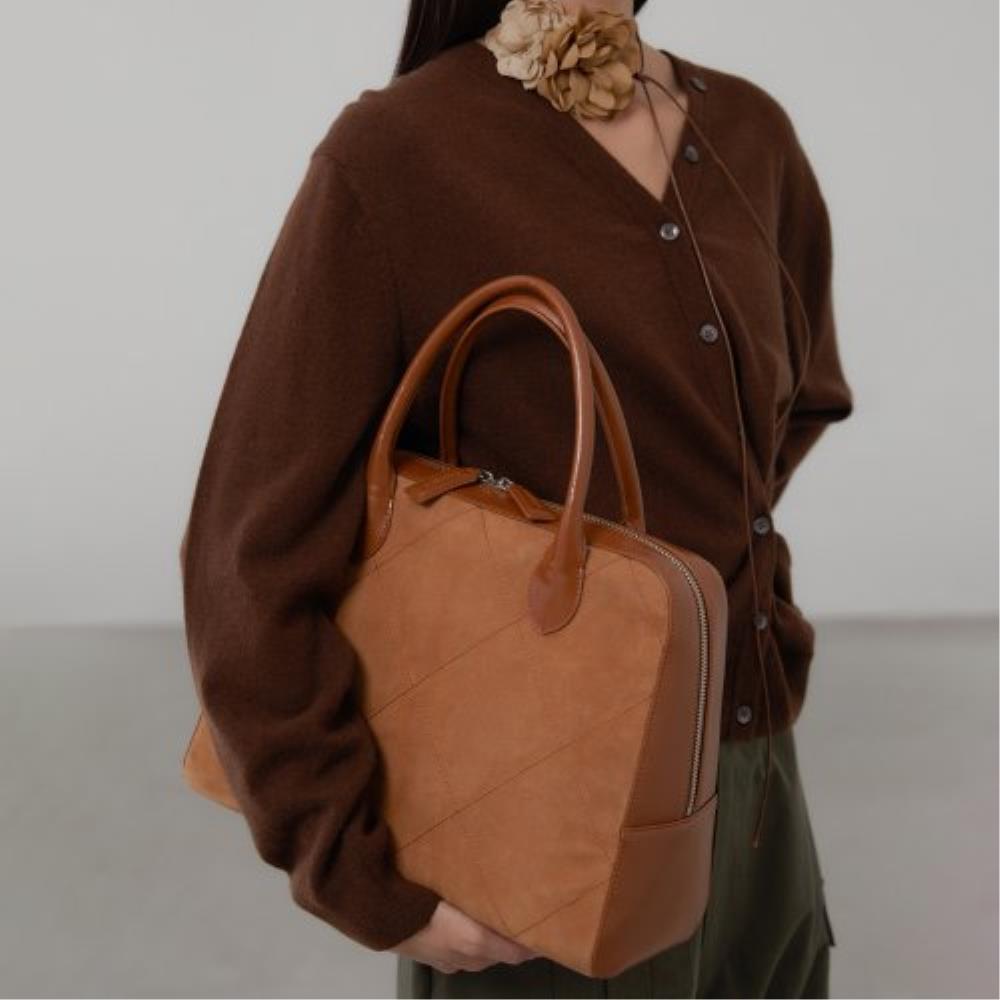 ★TOUT Y EST★ SUEDE TOTE MARION BAGTAN AB2379BG024MBR
