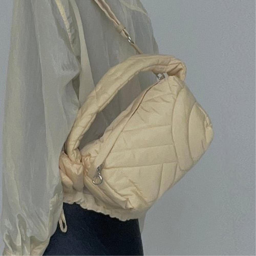 ★TOUT Y EST★ Fluffy Shoulder 22 RCBSX23636YEL