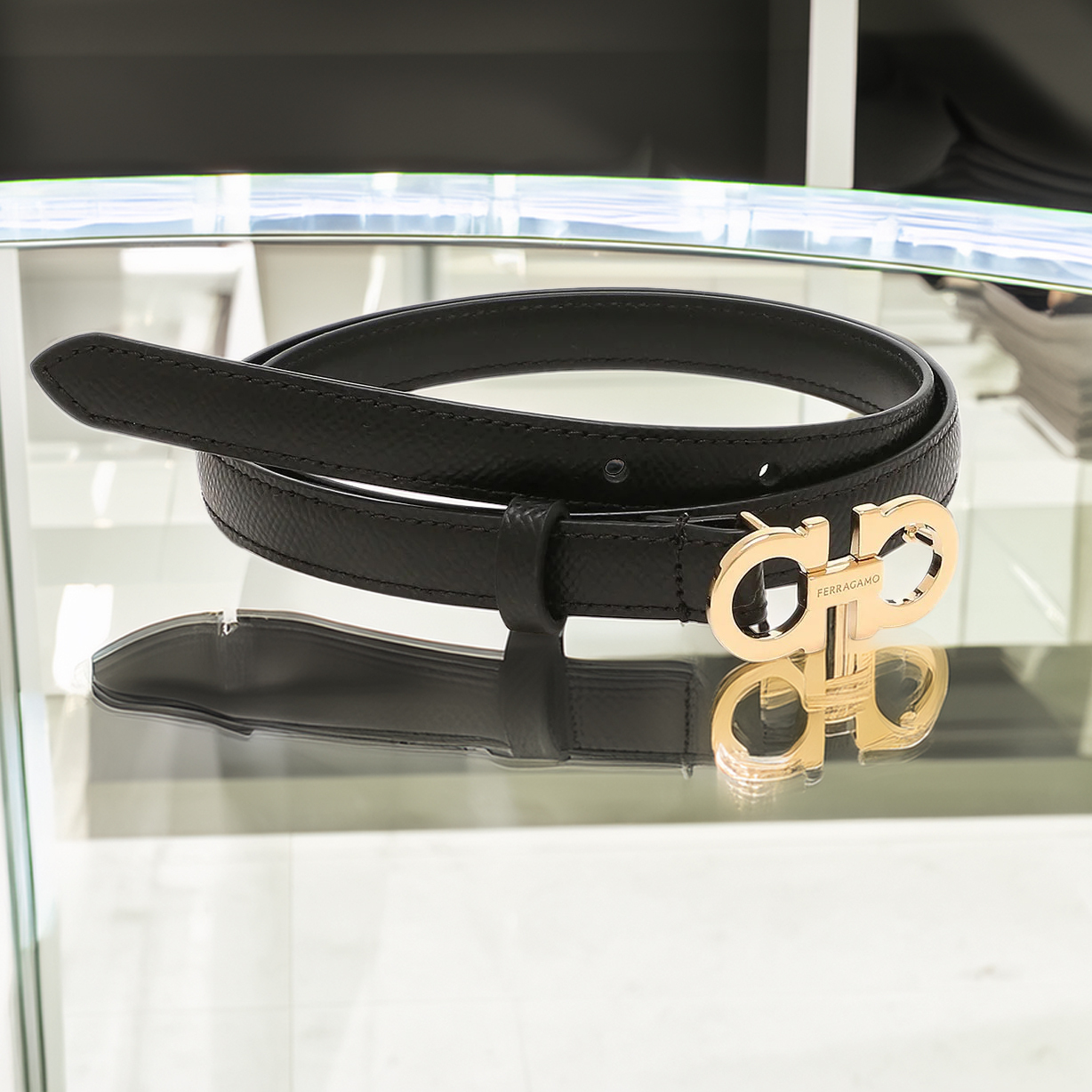 ◆送料・関税込み◆FERRAGAMO ガンチーニ(Gancini) レザーベルト
