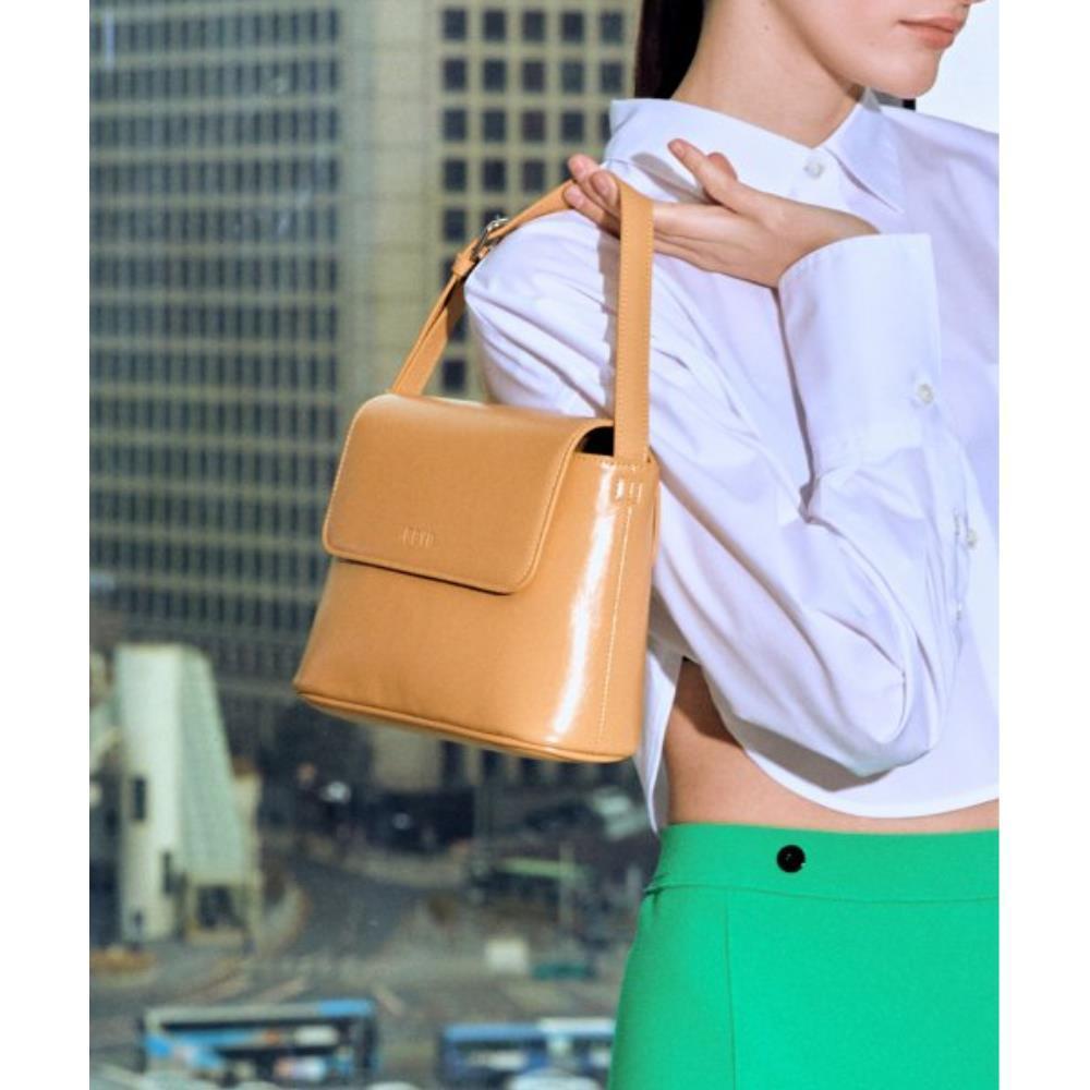 ★TOUT Y EST★ Ciel tote shoulder bag crinkled mustard 09M12