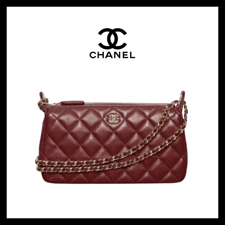 《25A♥》CHANEL チェーンクラッチ