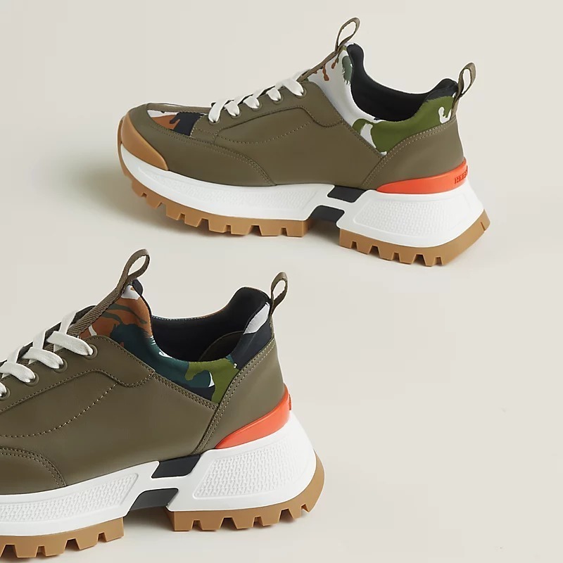 Men’ｓ★スポーティー【HERMES】スニーカー 《ジャンピー》