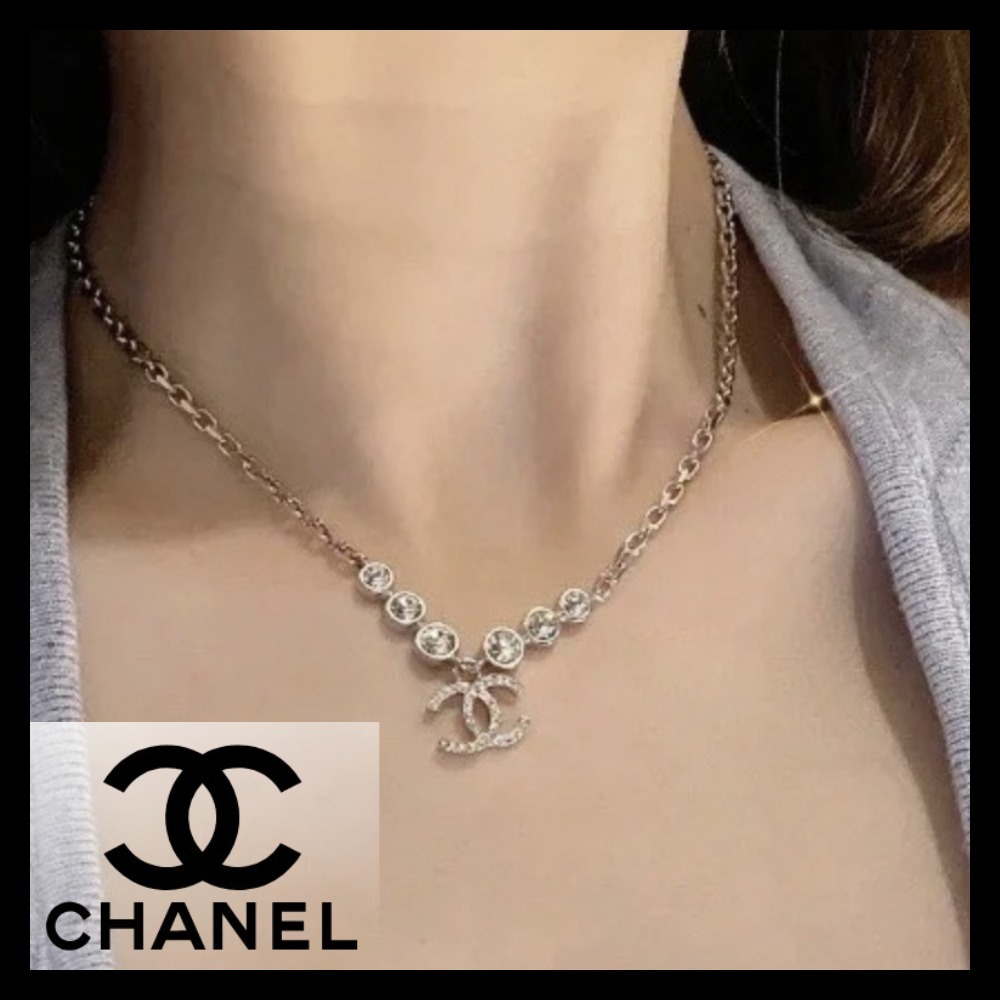 上品な輝き◆【CHANEL】ネックレス ペンダント CCマーク 25S