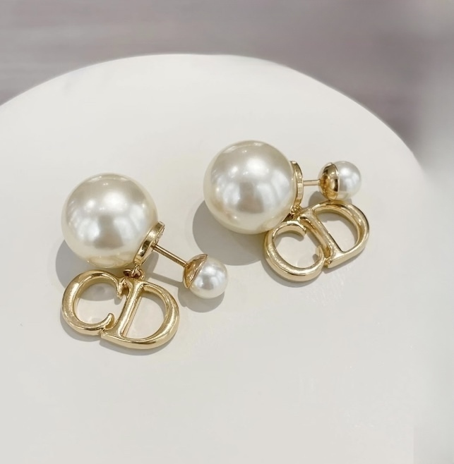 【アイコニック×エレガント♪】DIOR★Dior Tribales ピアス