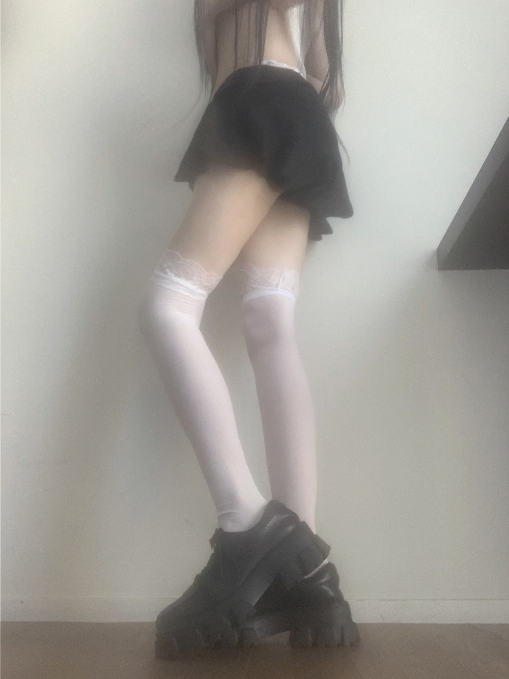 【suzen】Pinia low-waist flare skirt