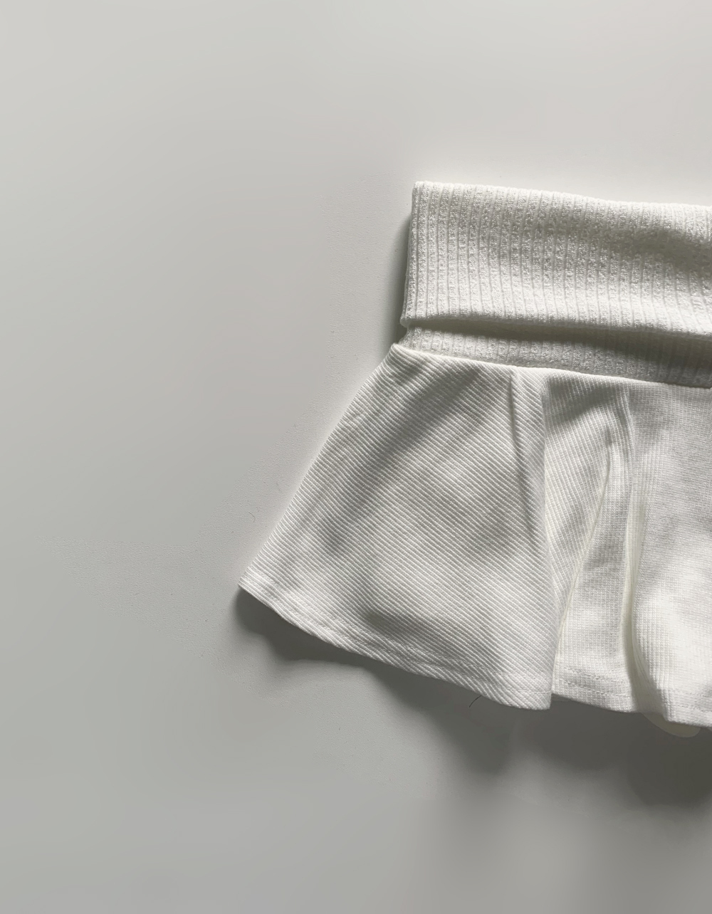 【suzen】Pinia low-waist flare skirt