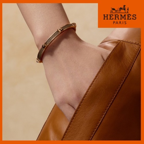 【お洒落上品♡】HERMES アテナバングルブレスレット