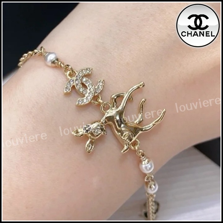 【バンビがキュート♪】CHANEL 25SSP LOOK16 ブレスレット