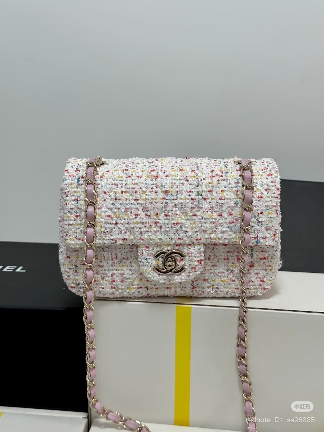 《ツイードが可愛い》CHANEL 25P ミニ クラシック ハンドバッグ