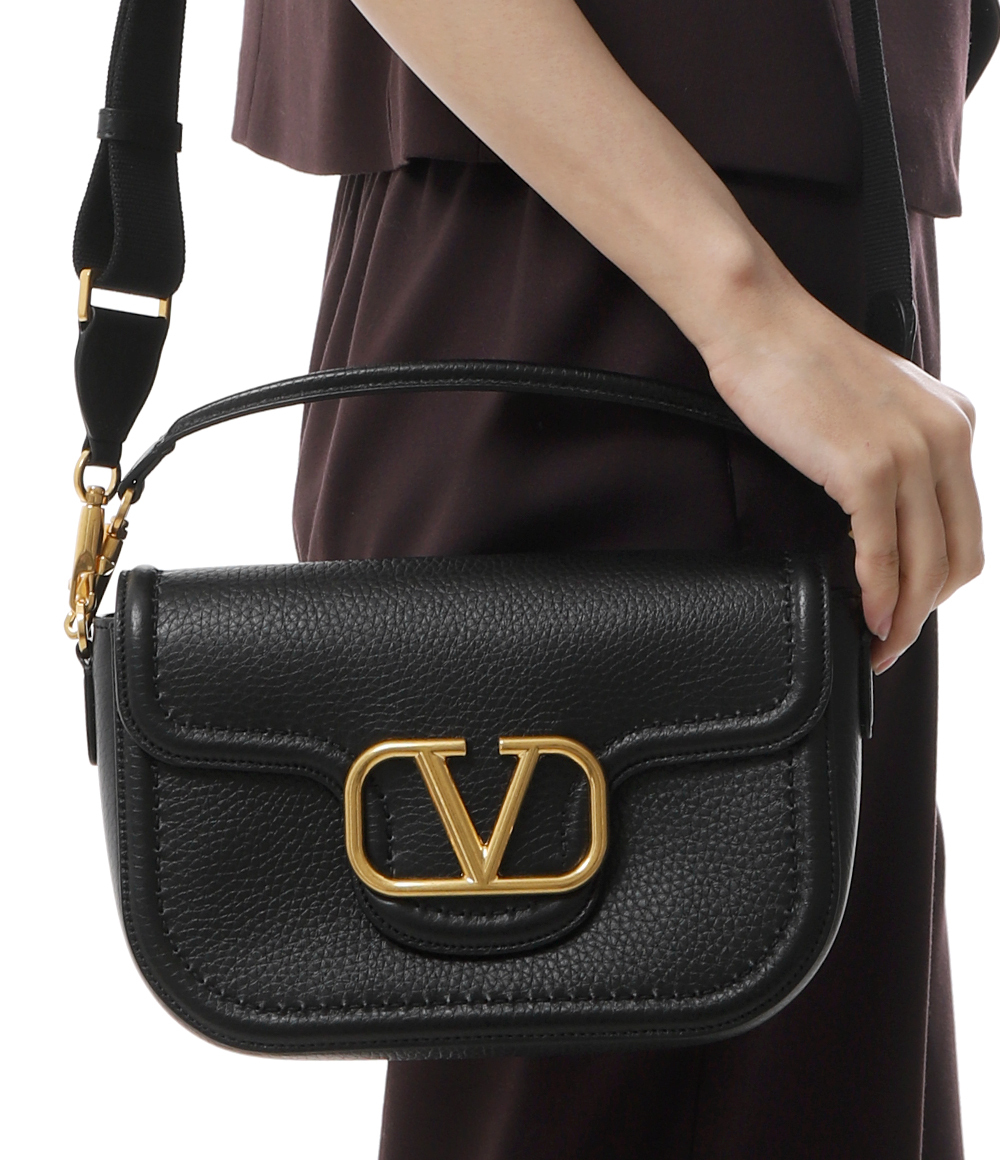 ★VALENTINO★グレーニー 子牛 革 ショルダーバッグ