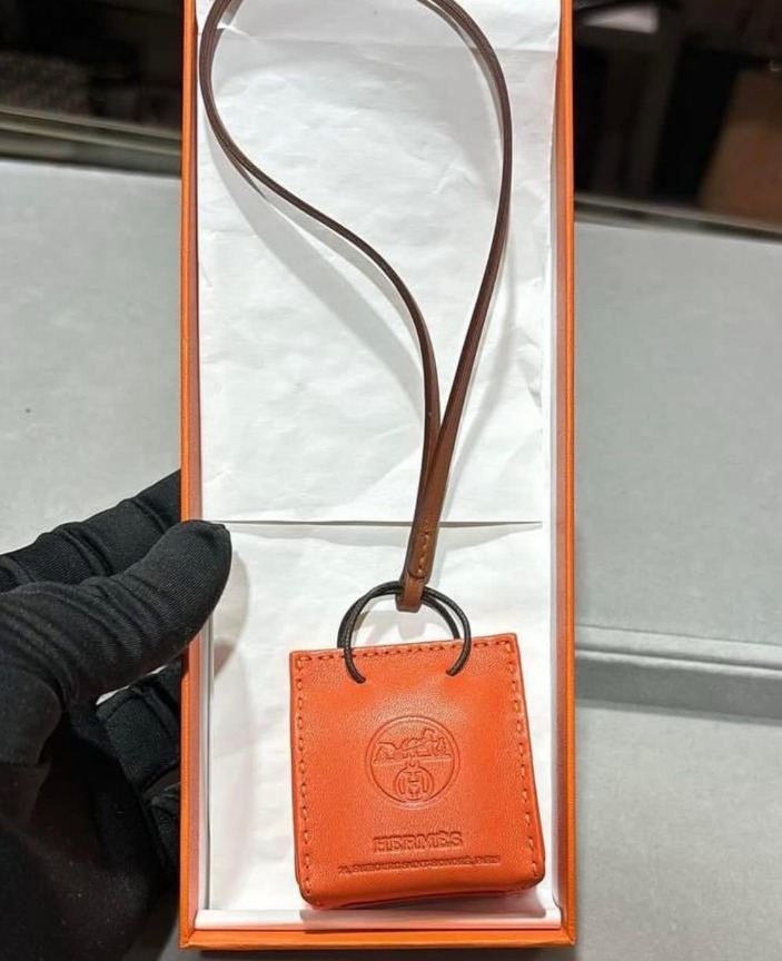 Hermes shopping bag charm ショッパーチャーム【新品未使用】
