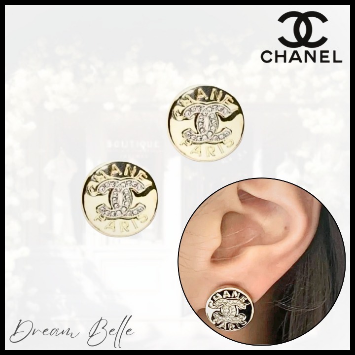 【どんなファッションにも◎】CHANEL ピアス