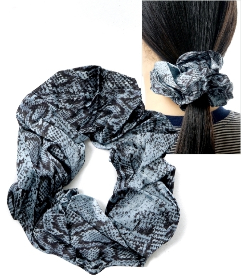 GANNI｜ (Leopard Printed Satin Scrunchie (A6434 371))