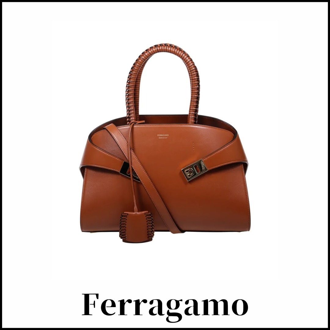 関税込【Ferragamo】ロゴプリント トートバッグ ブラウン