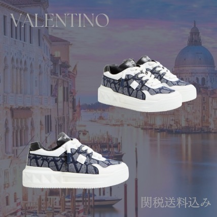 【VALENTINO】ワンスタッドXLロートップスニーカー デニム