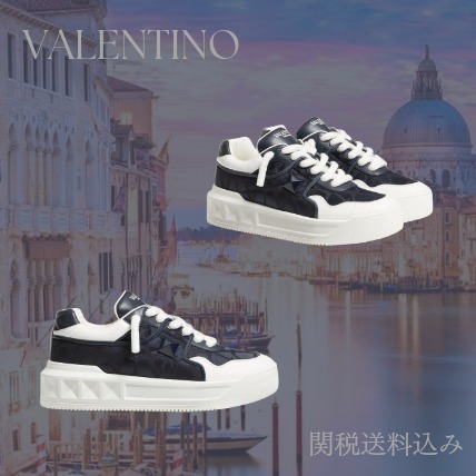 【VALENTINO】ワンスタッドXLロートップスニーカー