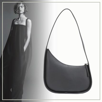 【ブラックのモード感漂う】THE ROW Bindle Threeスエードバッグ Bindle Threeスエード製のバッグ ブラック – The Row