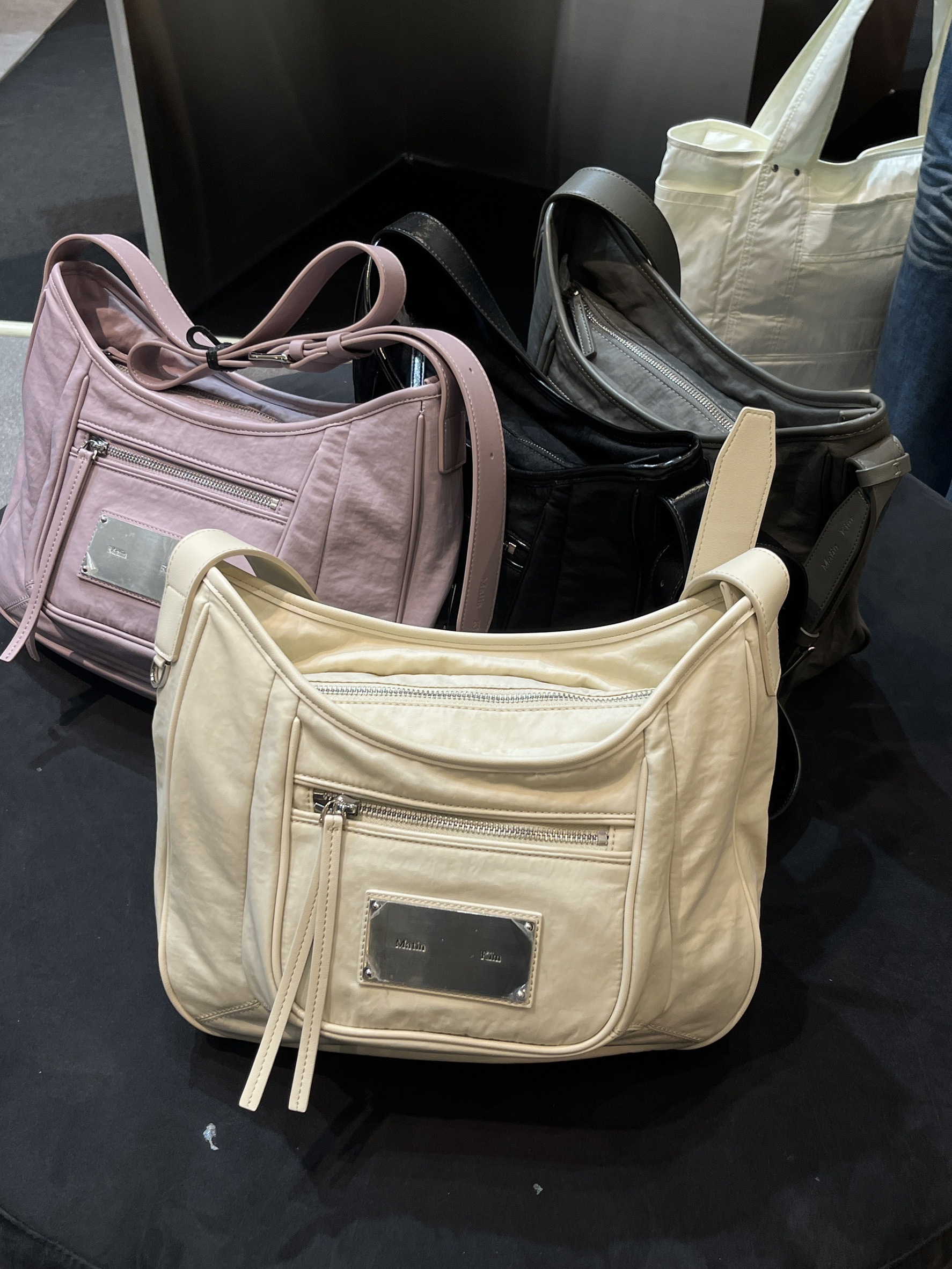 【MATIN KIM】NYLON POCKET BAG