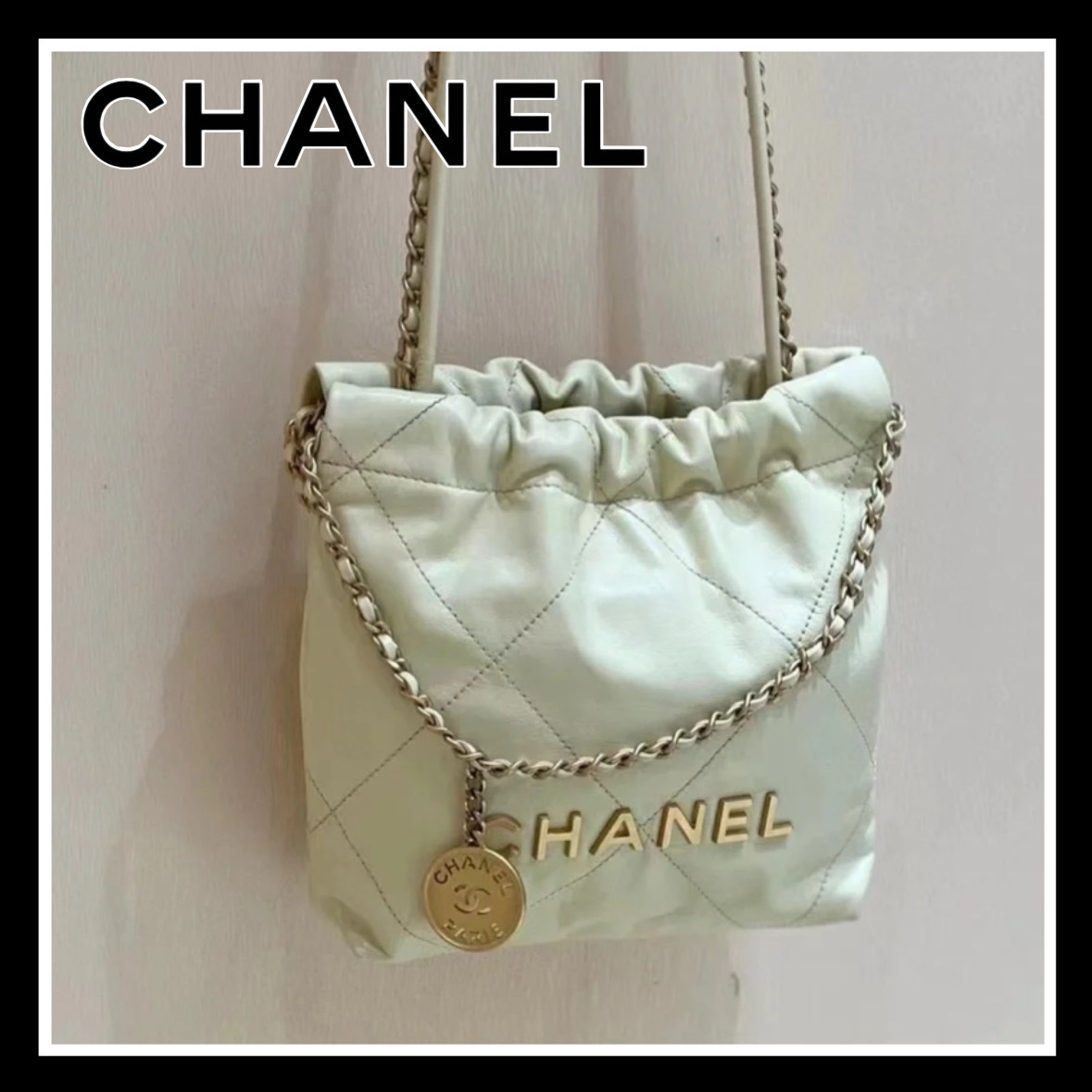 《パステルカラーが可愛い》CHANEL 22ミニハンドバッグ グリーン