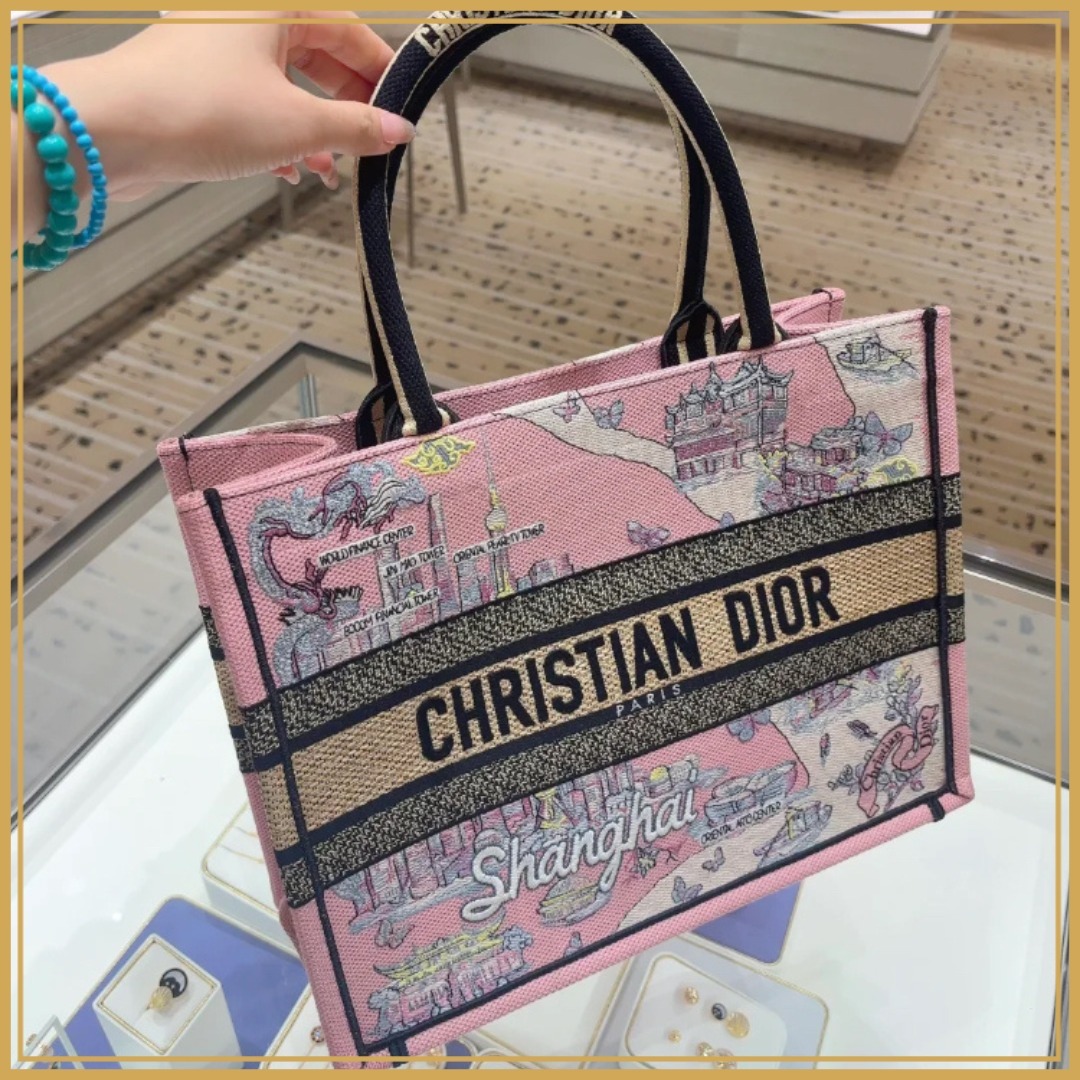 【華やかさをプラス】DIOR トートバッグ