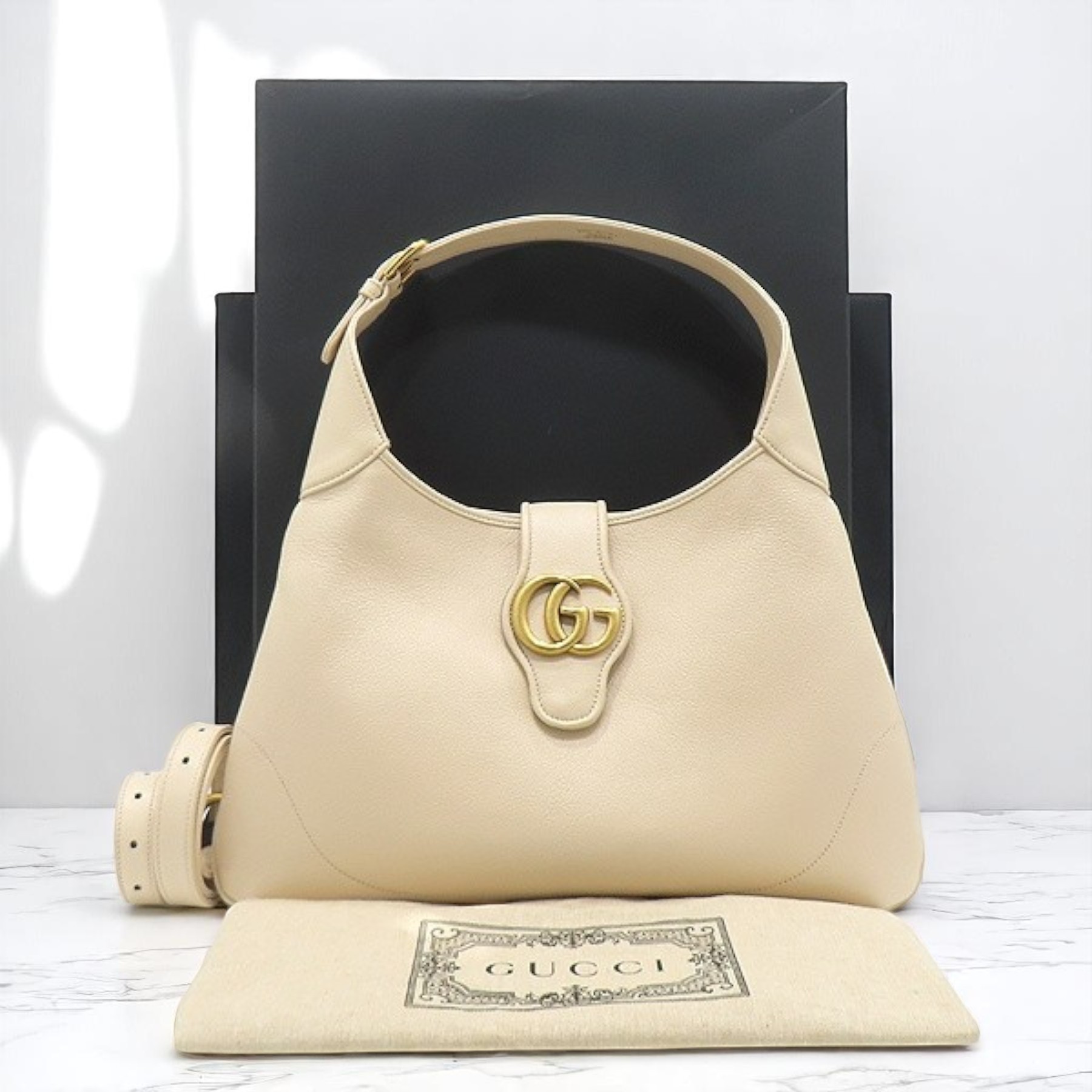 《GUCCI》アプロディーテ ミディアム ショルダー 中古 美品
