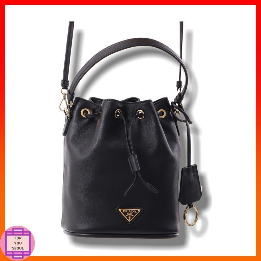 ★PRADA★革ミニバッグ